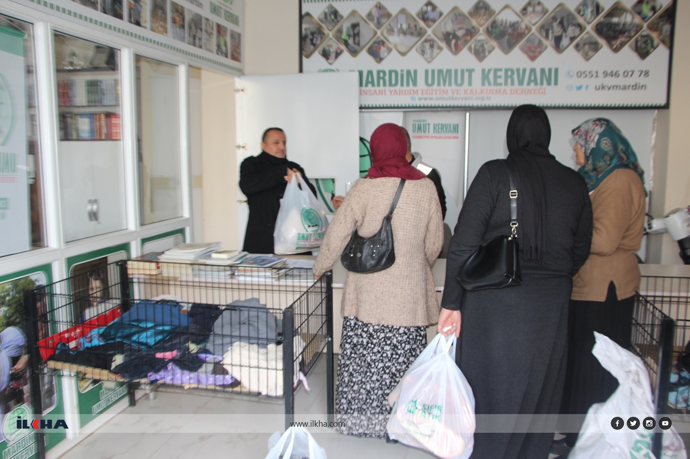 Hope Caravan distributes food aid to hundreds of needy families in Mardin