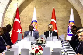 Mersin Valisi Atilla Toros, Sudan Kızıldeniz Eyaleti Valisi’ni Kabul Etti