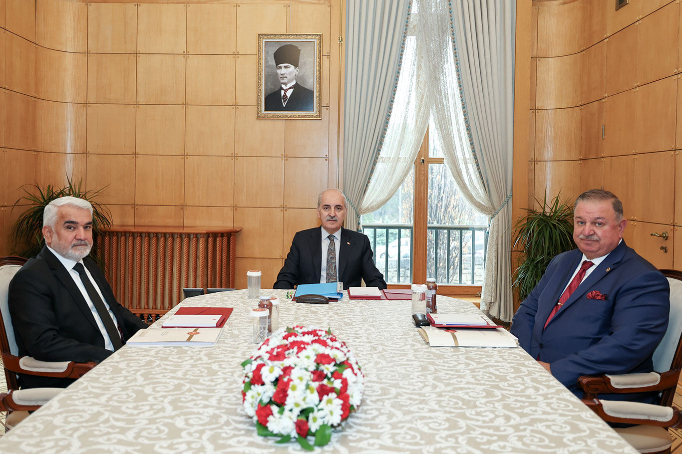 يابيجي أوغلو في تقرير: تناولنا "مشكلة العنف في تركيا" و"القضية الكردية" في محورين منفصلين