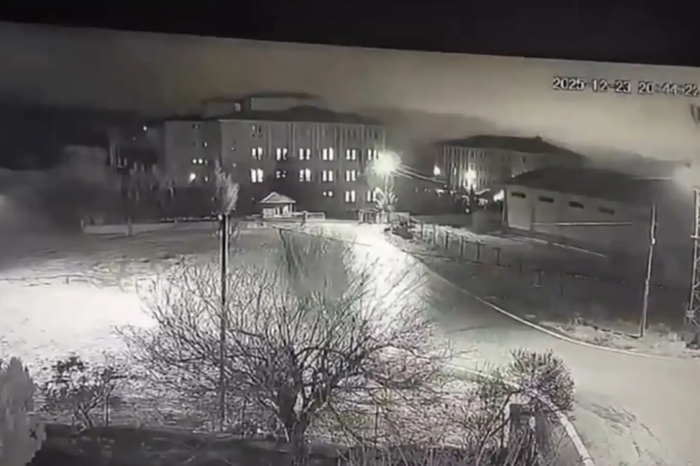 Libya Genelkurmay Başkanı'nı taşıyan uçak düştü