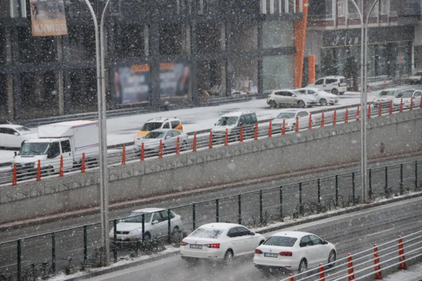 Sıcaklıklar düşüyor, birçok ilde kar bekleniyor