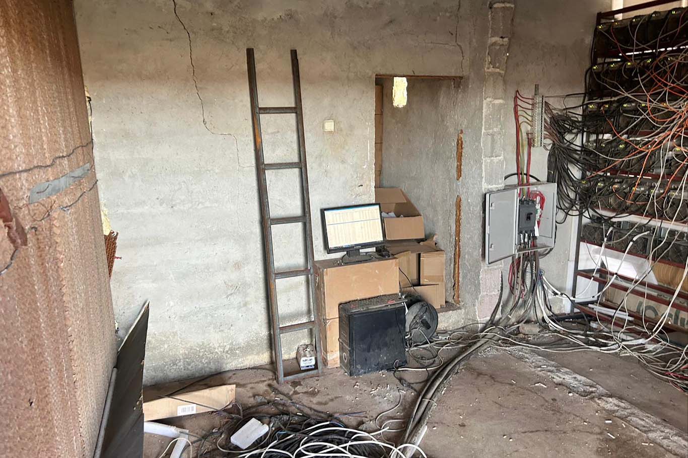 Şanlıurfa’da kaçak kripto para operasyonu: 1,5 milyon liralık düzenek ele geçirildi