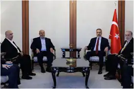 وزير الخارجية التركي فيدان يلتقي وفد حركة حماس في أنقرة