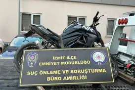 Motosikletle trafiği tehlikeye atan sürücüye 46 bin lirayı aşan ceza