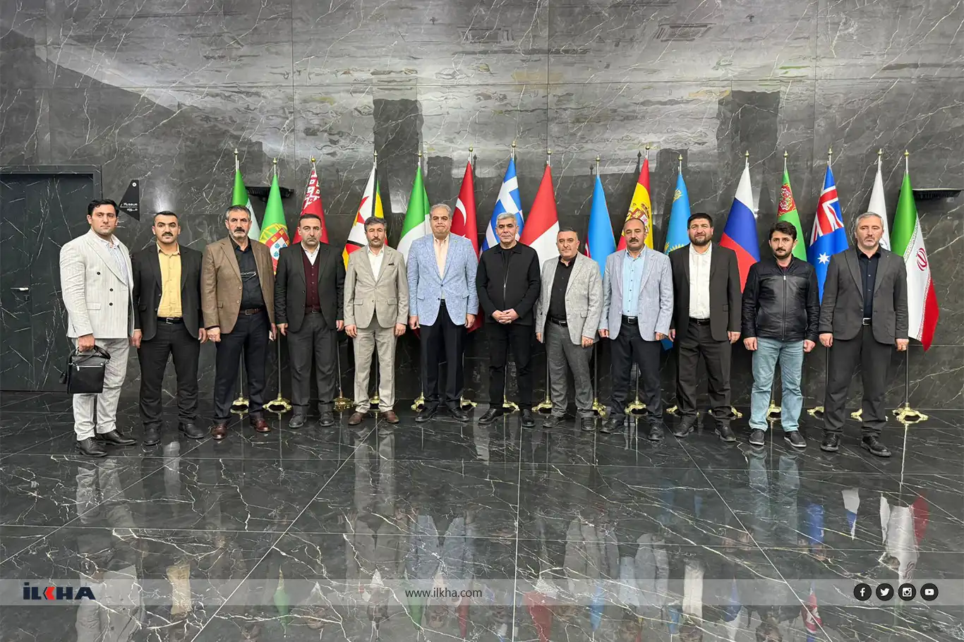 وفد فرع "هاكسياد" في ولاية وان يجري لقاءات في إيران