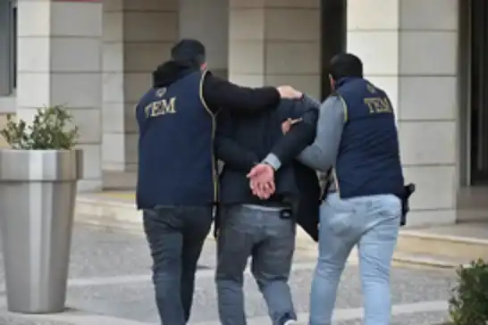 لە تورکیا ١١٥ کەس بە گومانی داعشی بوون دەستبەسەر کران