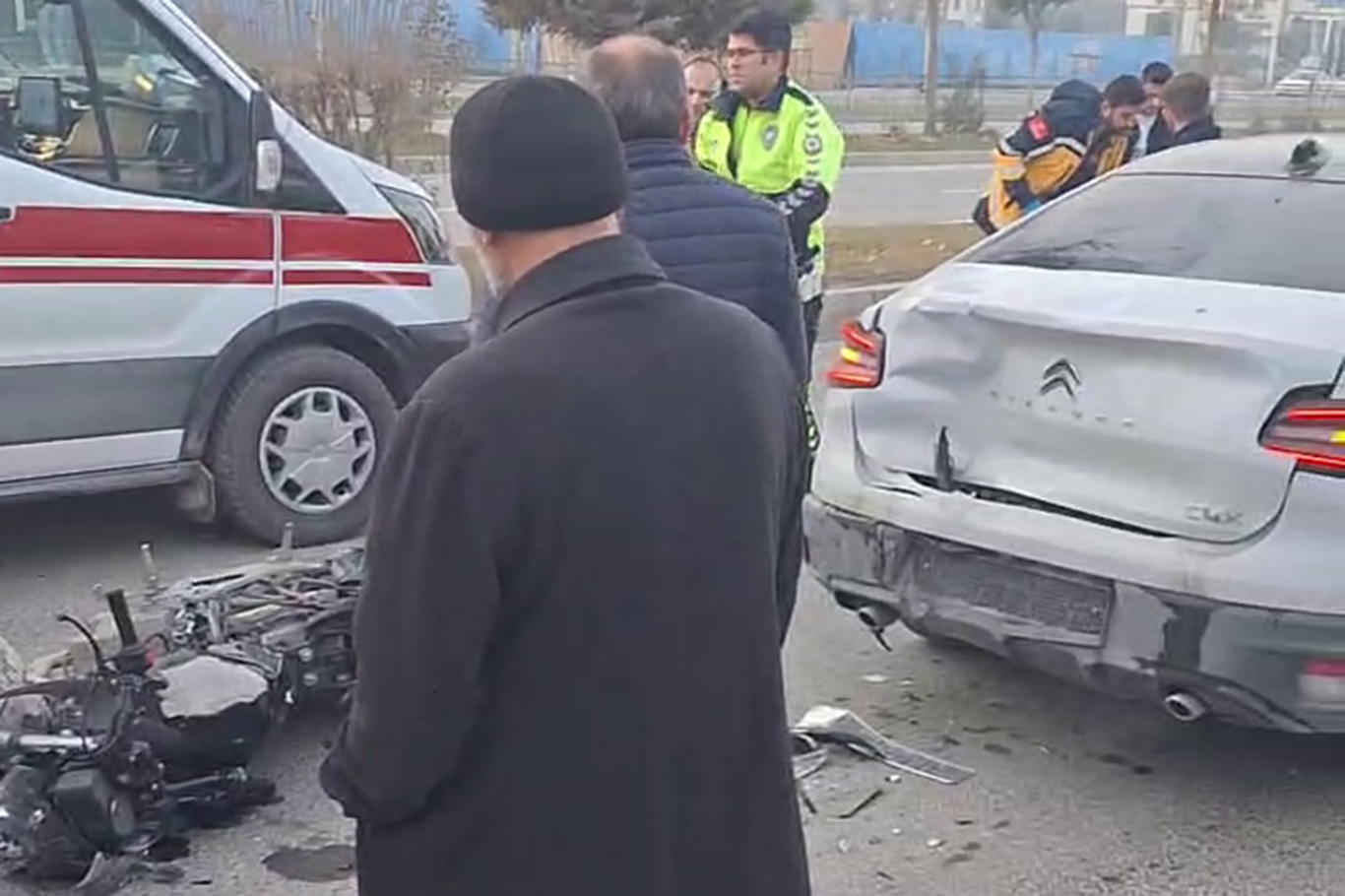Malatya'da otomobil ile motosiklet çarpıştı: 1 yaralı