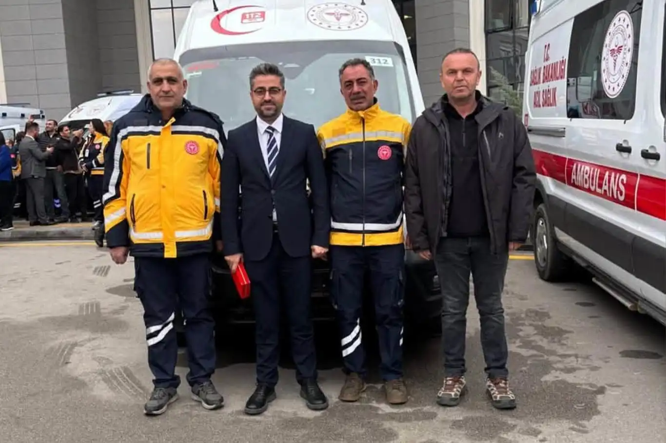 Bingöl’e 2 ambulans daha tahsis edildi