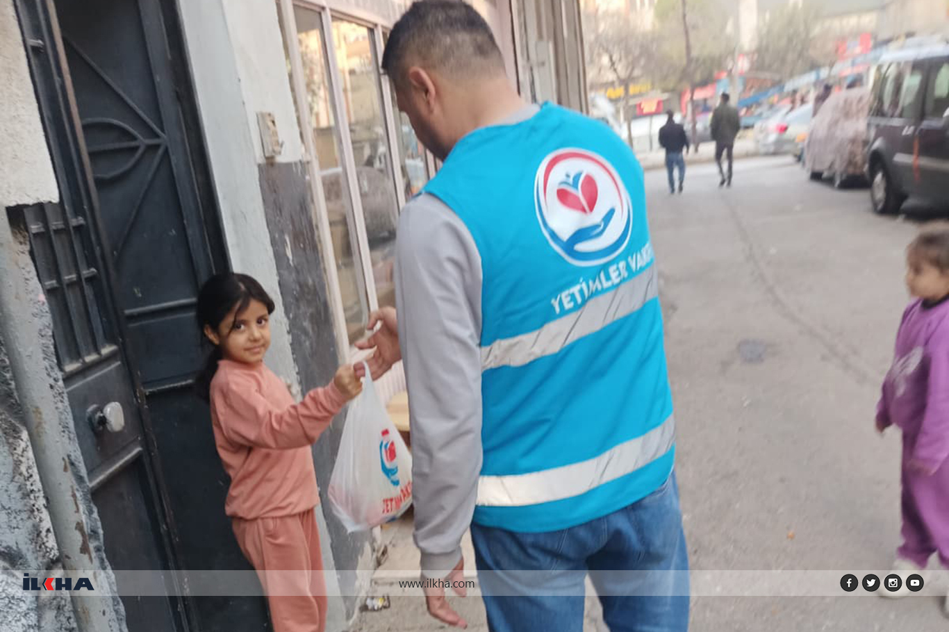 c8415960-08c6-4227-a8aa-d24b2473acf9