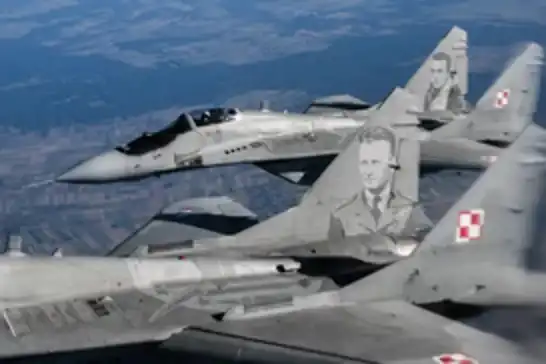 بولندا تعترض طائرة استطلاع روسية فوق بحر البلطيق