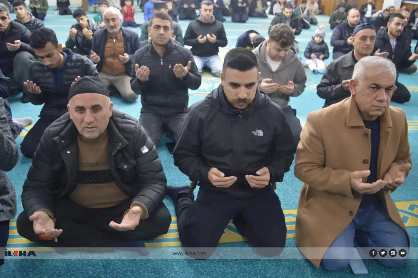 تركيا..سيرت تحيي ليلة الرغائب بالدعاء لفلسطين وسائر البلاد المظلومة