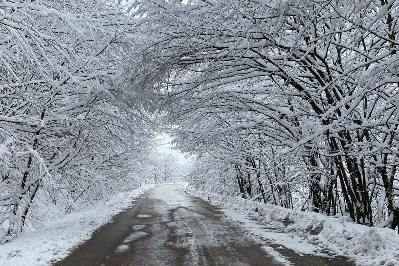 Türkiye prepares for rain and snow as cold spell arrives