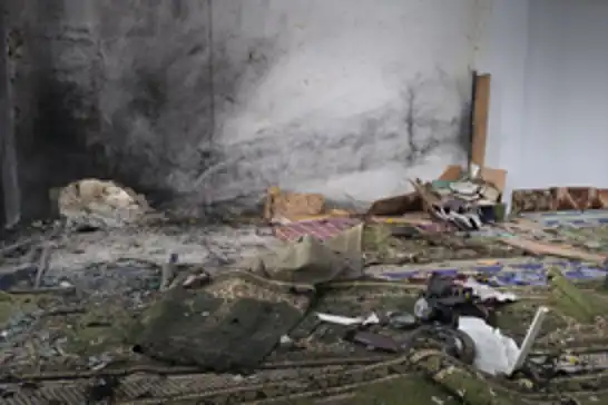 Suriye'de bir camide meydana gelen patlamada 6 kişi hayatını kaybetti, 21 kişi yaralandı