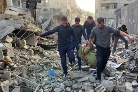 Gazze'de şehit sayısı 70 bin 945'e yükseldi