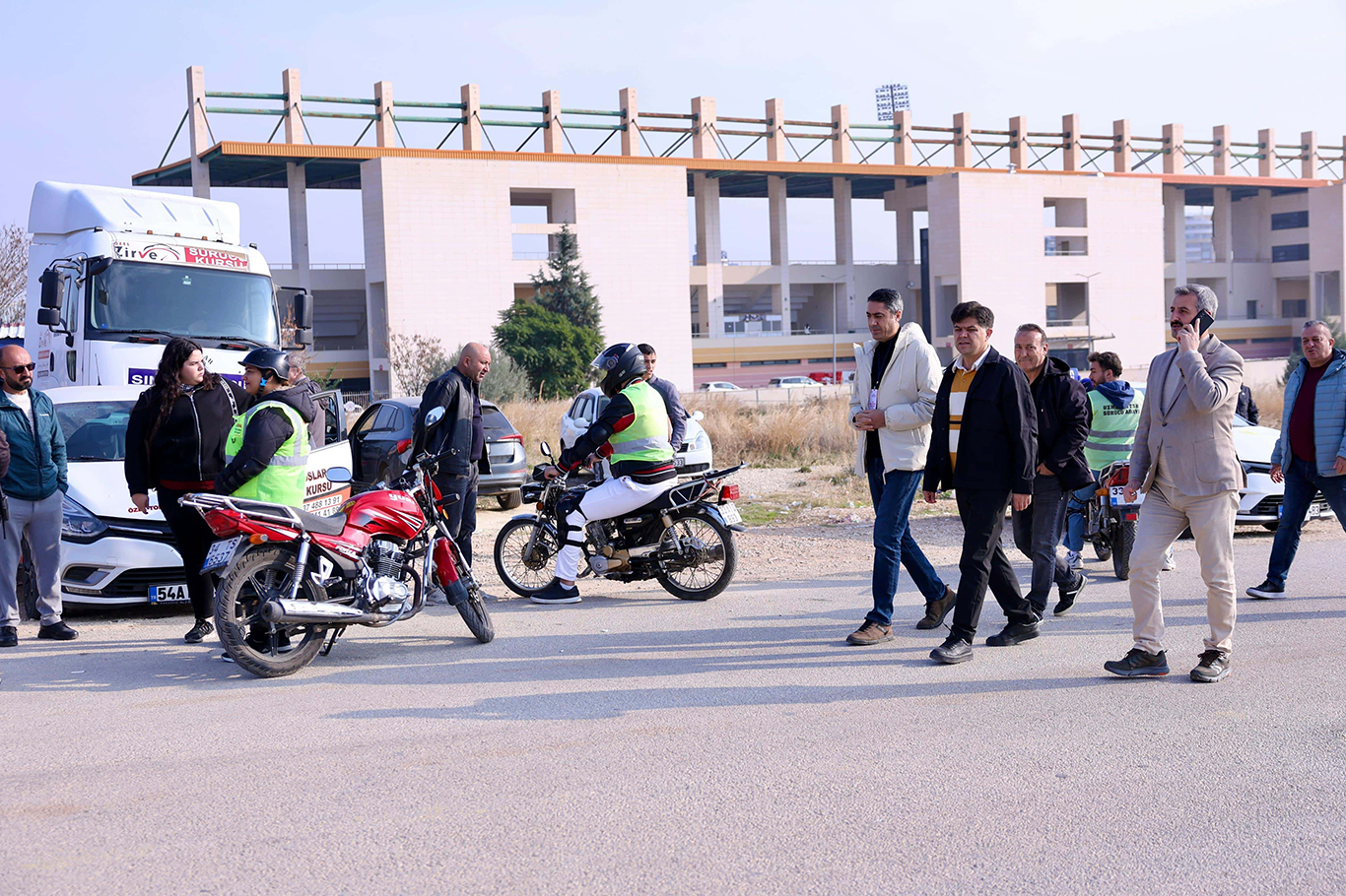 Mersin İl Millî Eğitim Müdürü Özdemirci’den sürücü kurslarına saha denetimi