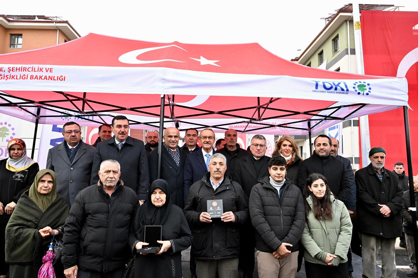Malatya'da 11 bin 367 konut ve işyeri teslim edildi