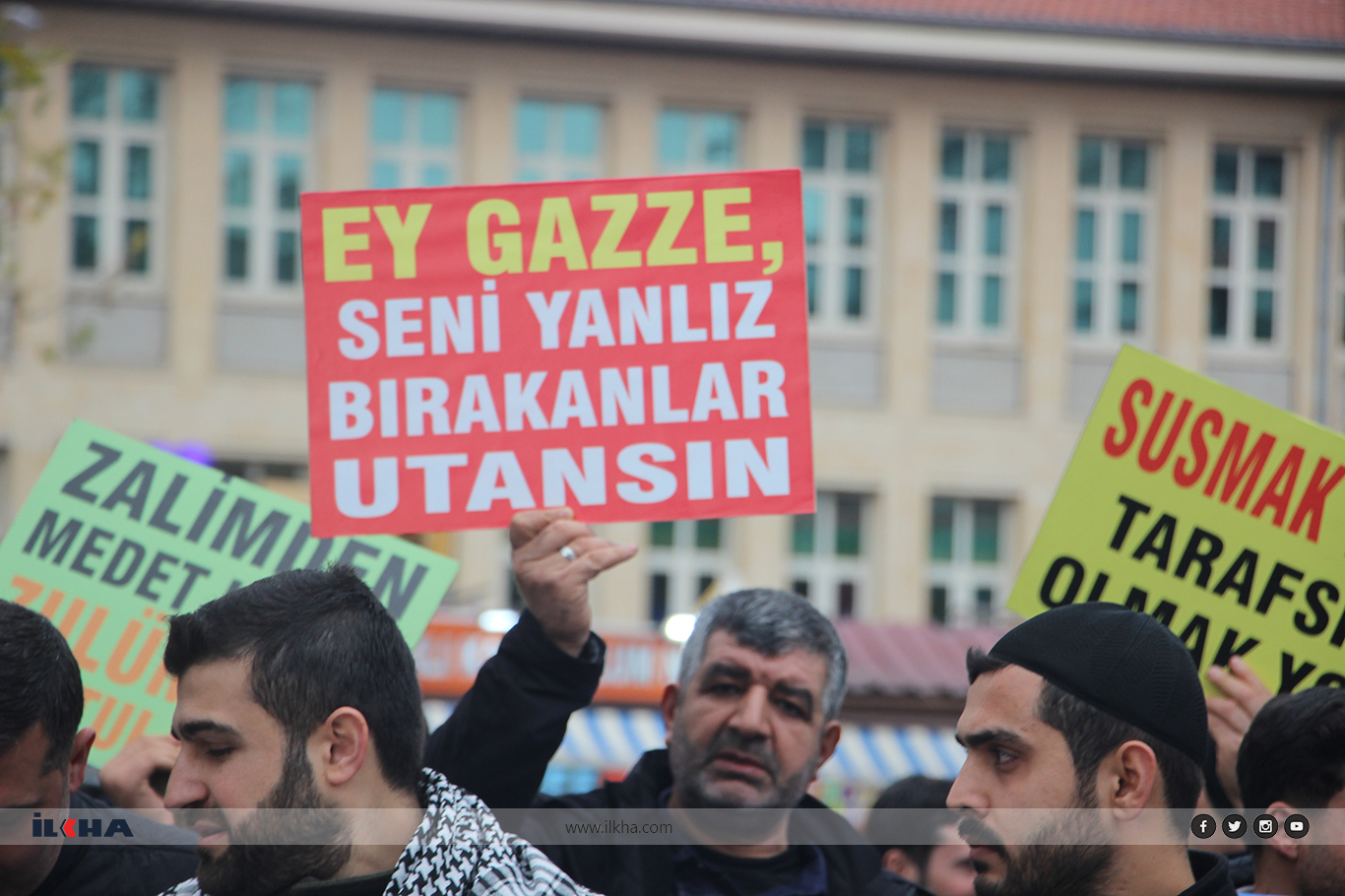 Hundreds rally in Gaziantep to condemn deepening humanitarian crisis in Gaza