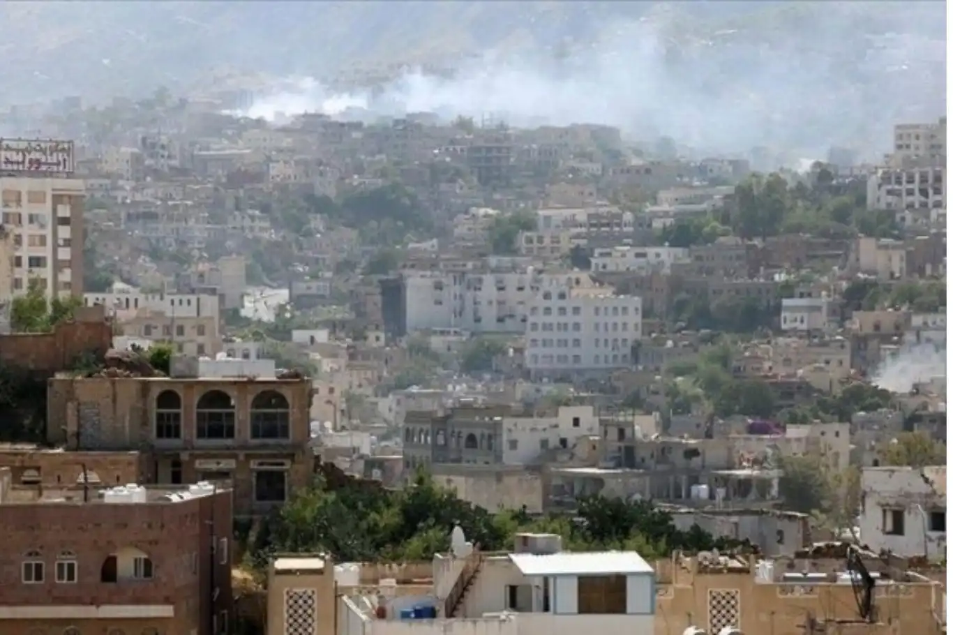 اليمن: التحالف يلوّح بالتدخل ضد المجلس الانتقالي