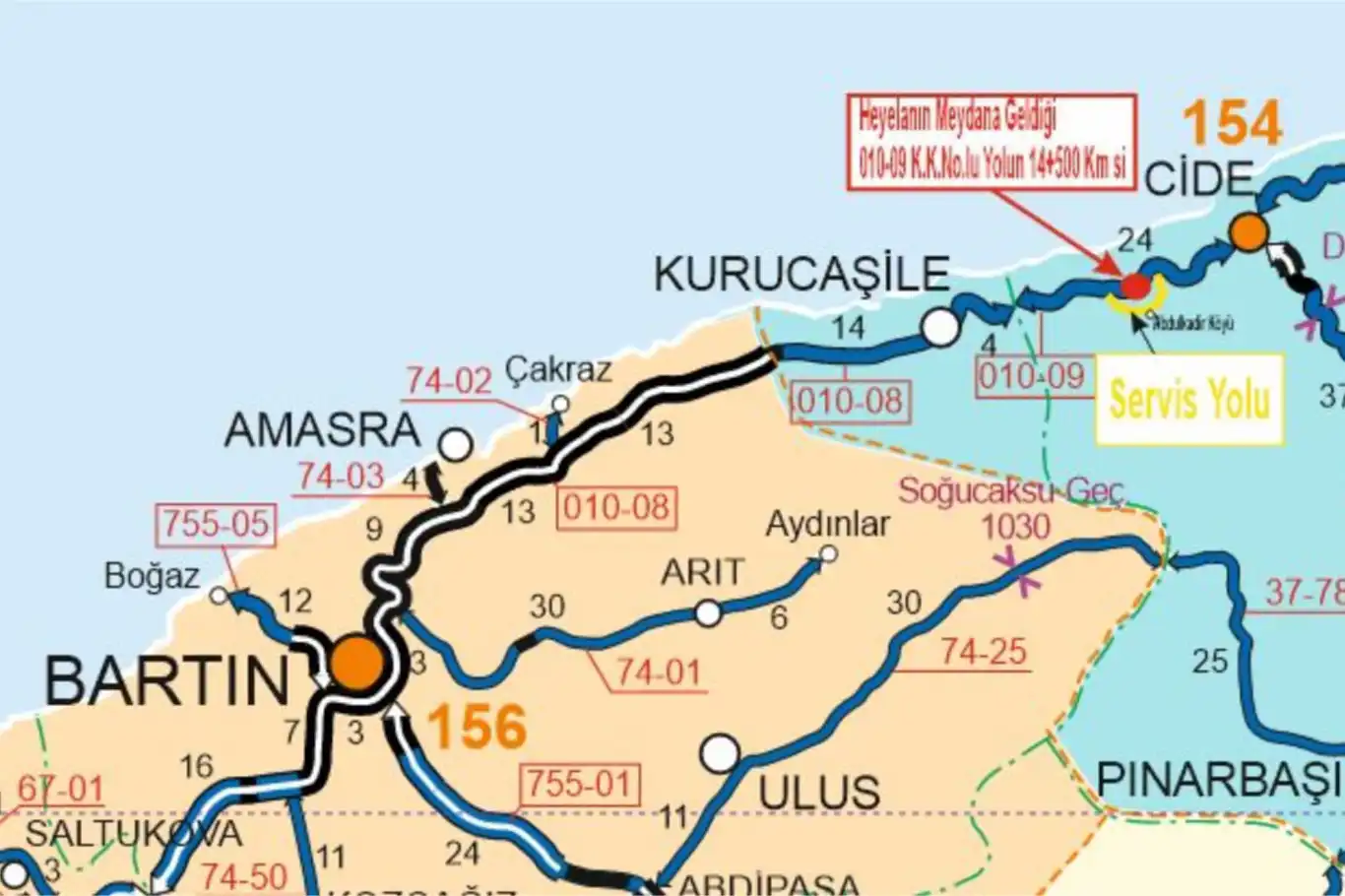 Cide-Bartın yolu heyelan nedeniyle ulaşıma kapandı