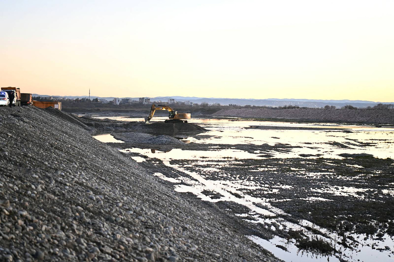 Tarım ve Orman Bakanı Yumaklı, Batman Çayı 4. Etap Islah Çalışmalarını inceledi