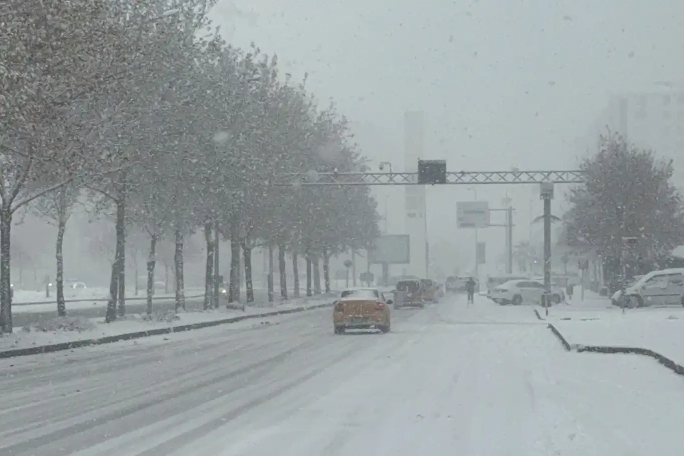 Diyarbakır'da eğitime kar engeli