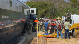 At least 13 killed, nearly 100 injured in Mexico train crash