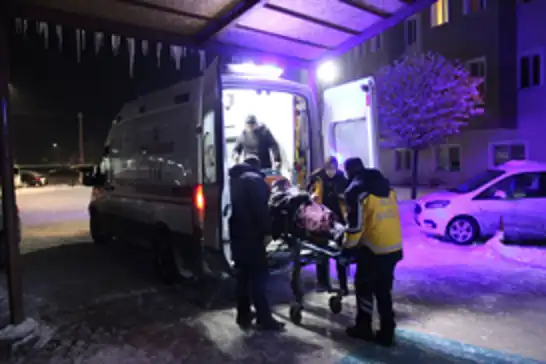 Ağrı'da rahatsızlanan hastalar için ekipler harekete geçti