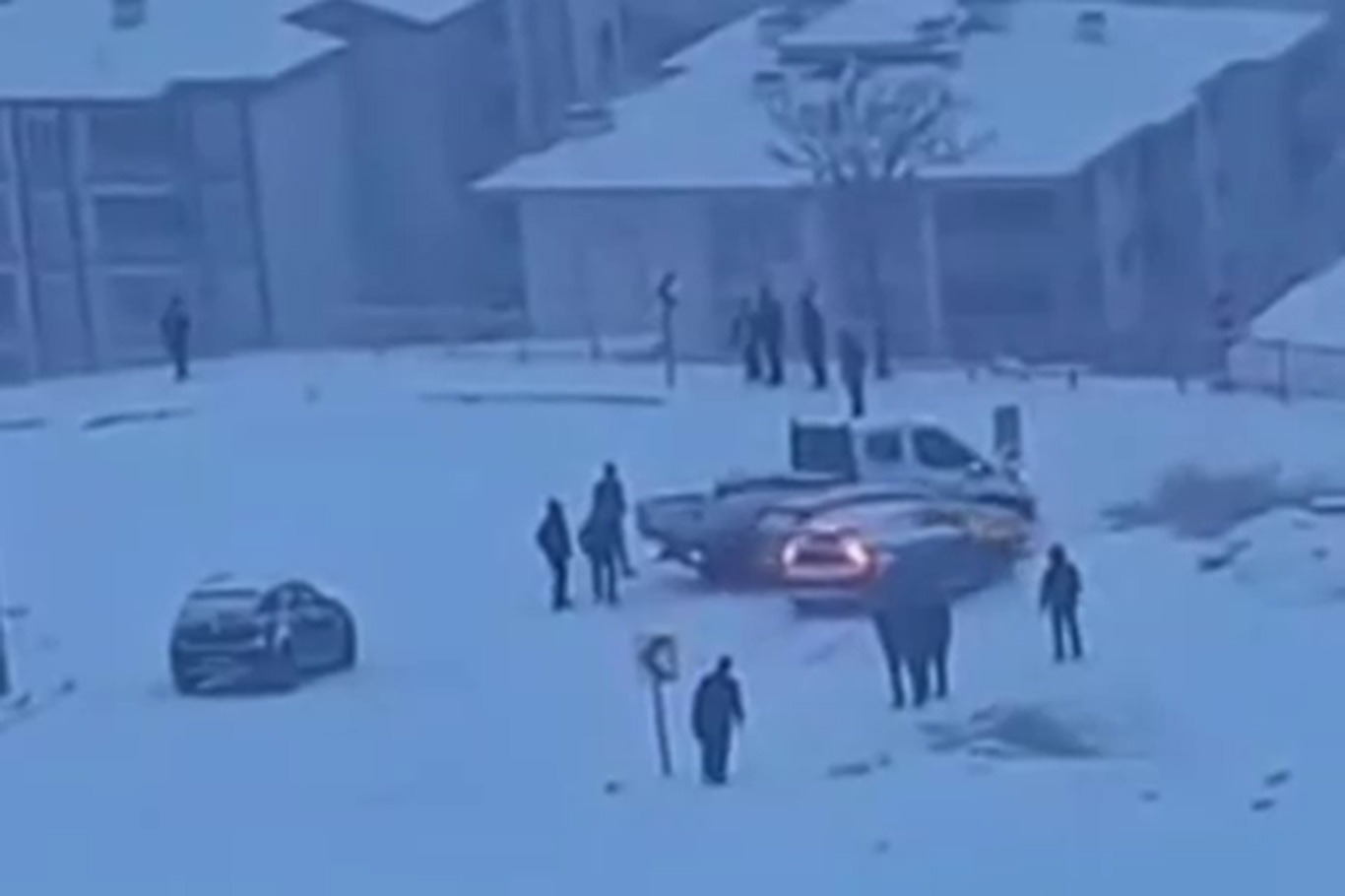 Malatya'da gizli buzlanma kazalara yol açtı