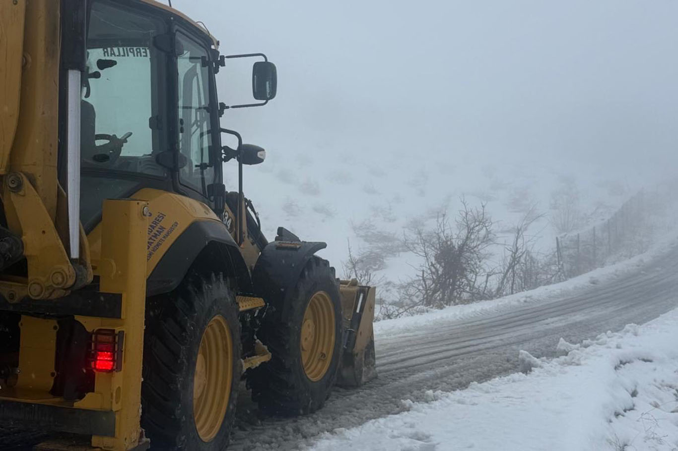 Batman'da kar nedeniyle 20'den fazla köy yolu kapandı