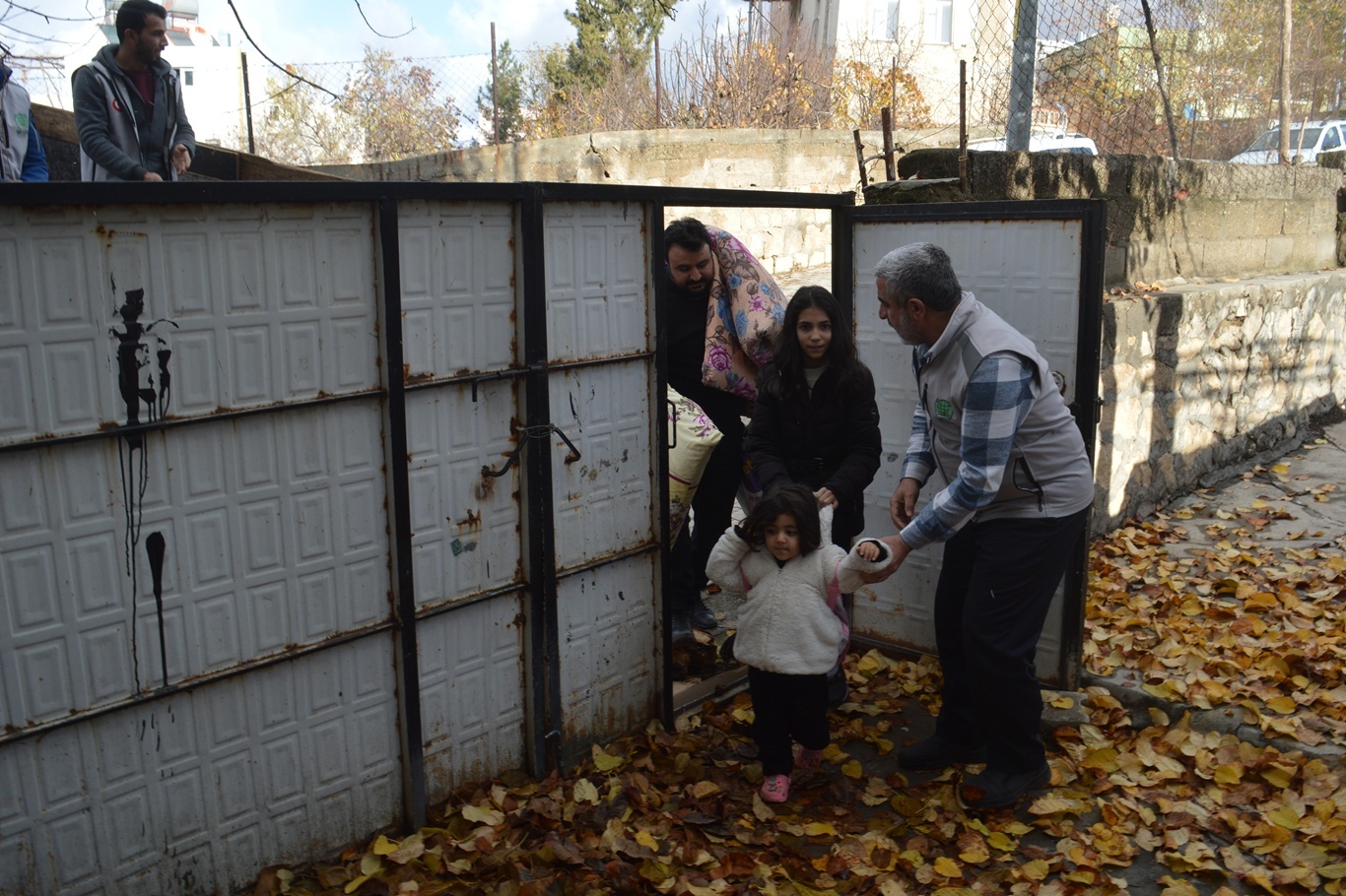 Siirt'te ihtiyaç sahibi ailelere 25 bin lira yardım