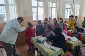 Miniklere ağız ve diş sağlığı eğitimi