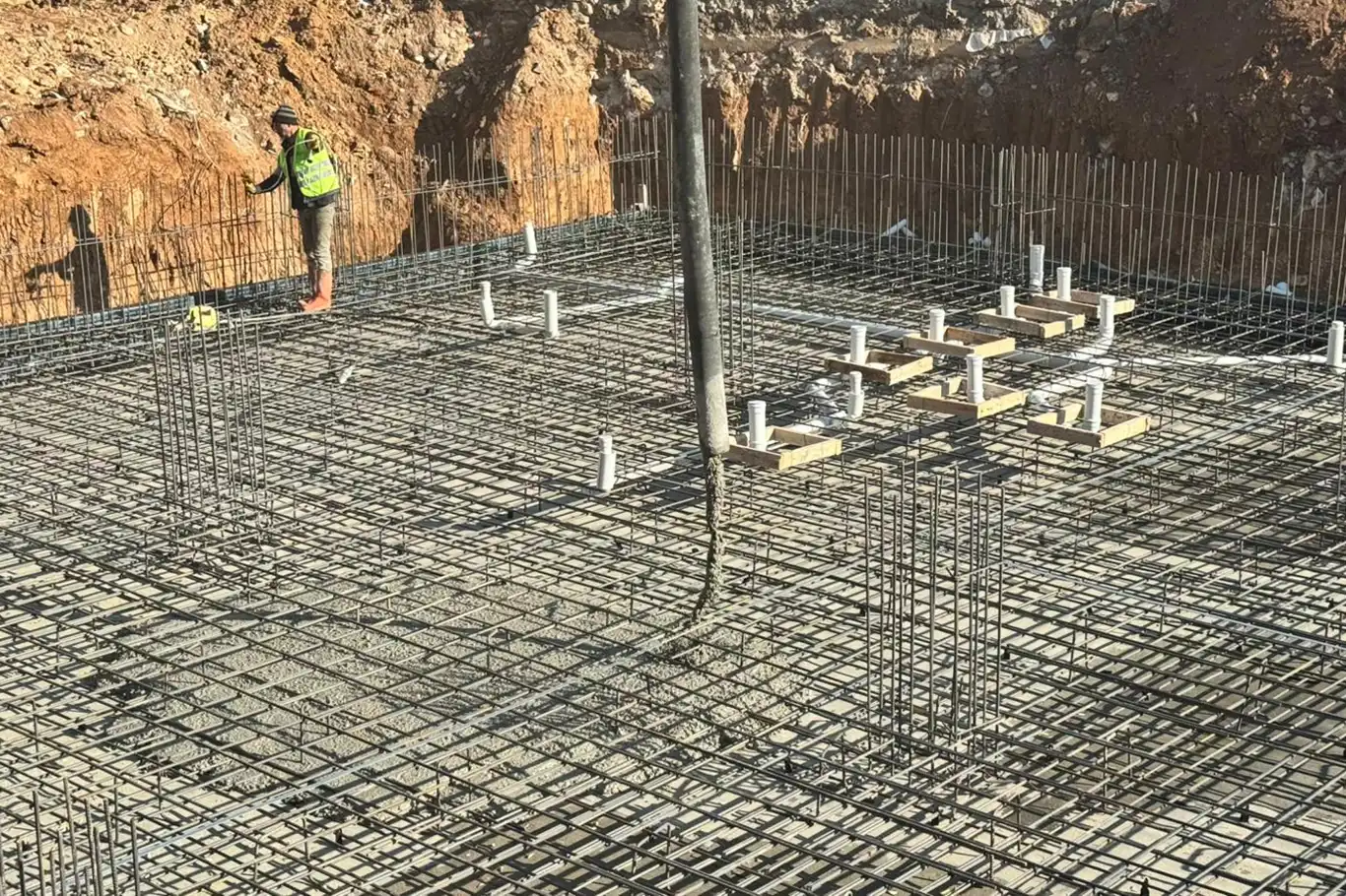 Hüseyin Kölük Camii’nin temeli dualarla atıldı