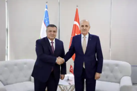 TBMM Başkanı Kurtulmuş, Buhara’da Özbekistan Ali Meclisi Yasama Meclisi Başkanı İsmailov ile görüştü