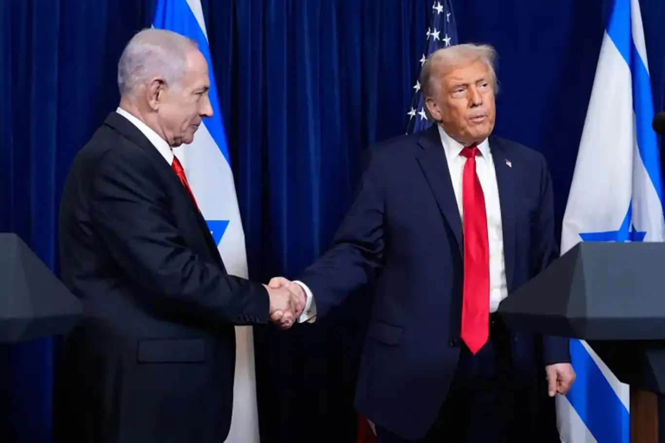 Trump'tan HAMAS ve İran'a tehdit
