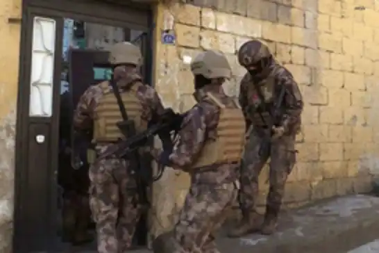 İstanbul’da DAİŞ operasyonu: 44 şüpheli yakalandı