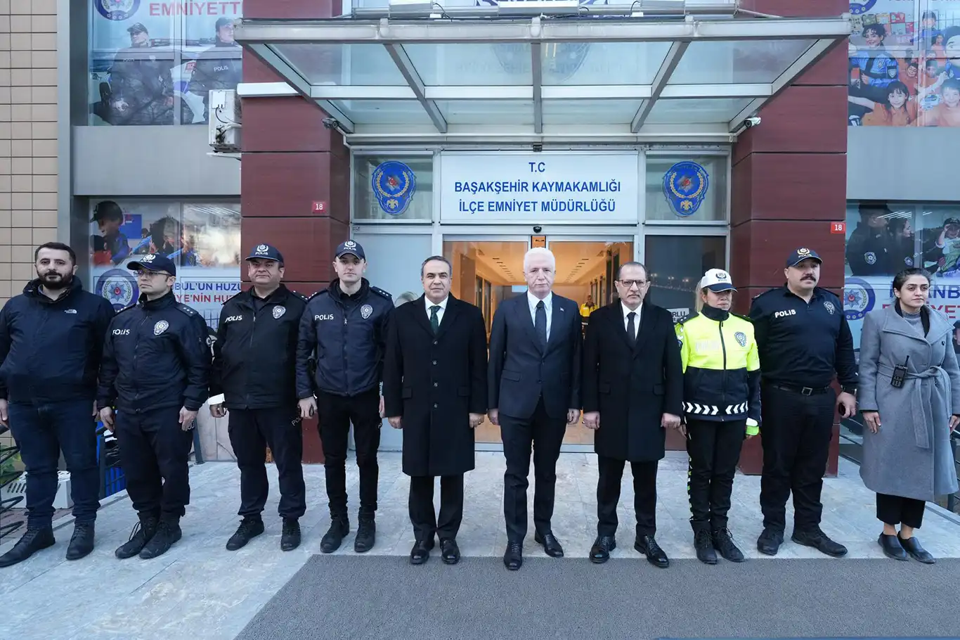 Vali Gül yılbaşı öncesi güvenlik denetimlerine katıldı