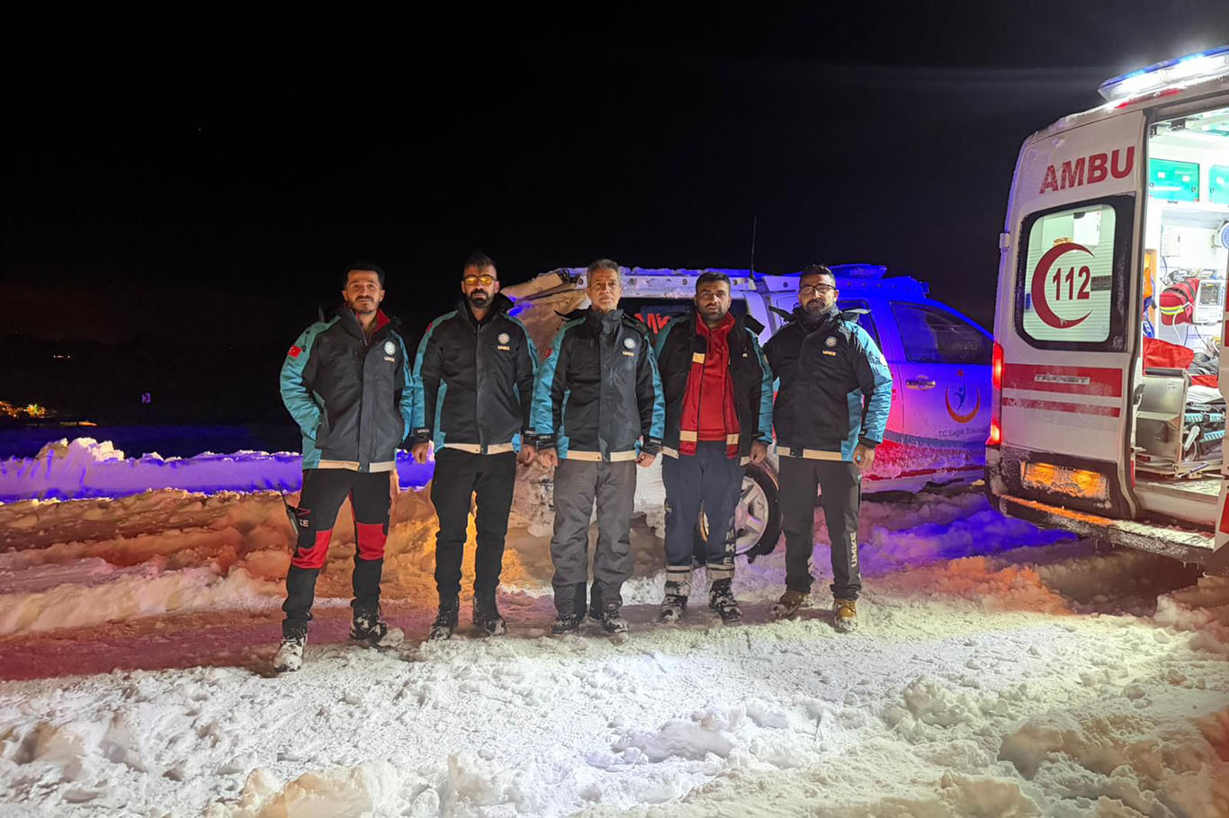 Batman'da karda mahsur kalan yaralı vatandaş kurtarıldı