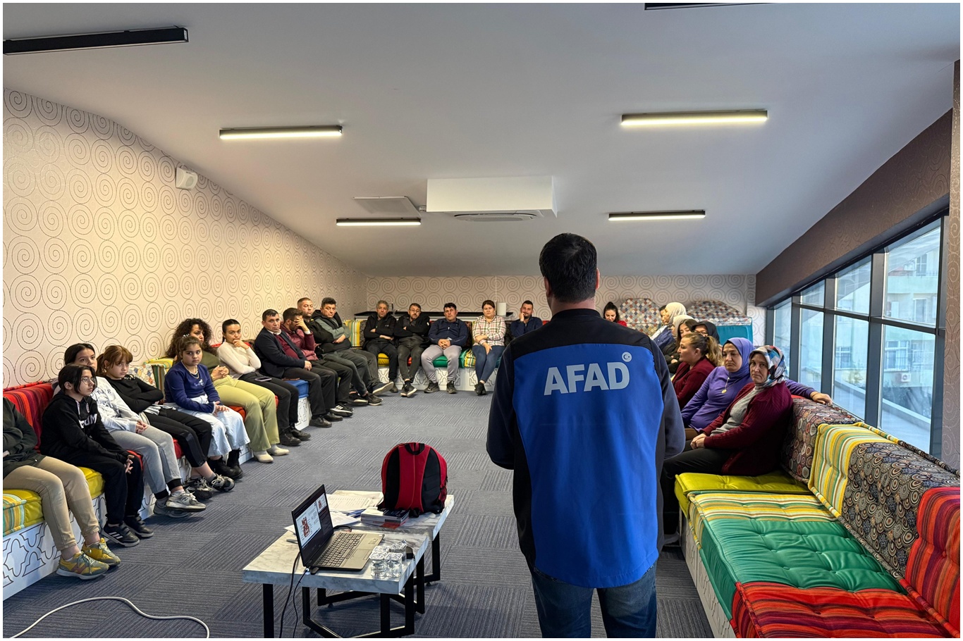 Gençlere afet farkındalık eğitimi