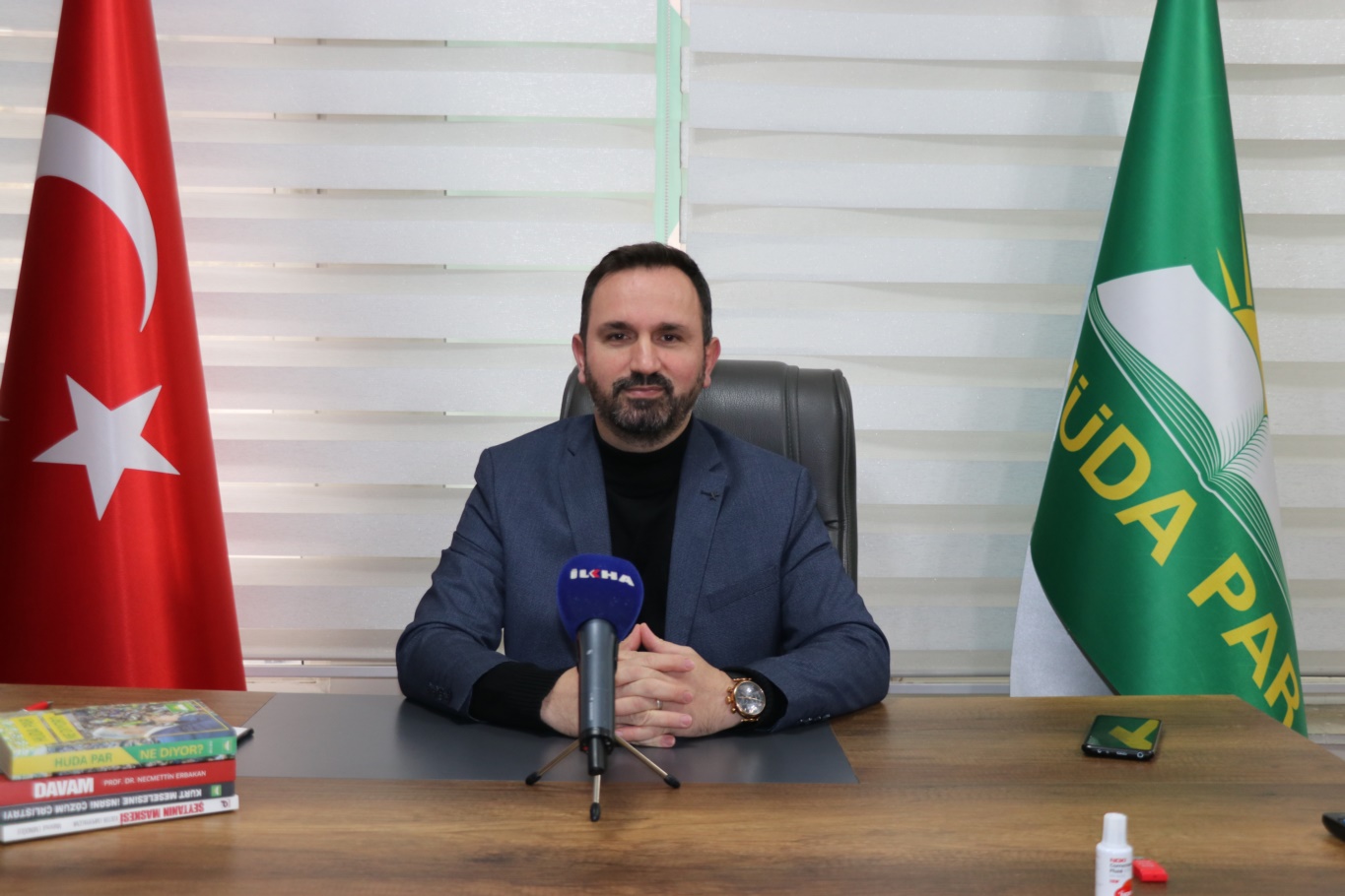 Karaarslan: Başkentin gündemi teknoloji değil, akmayan musluklar oldu