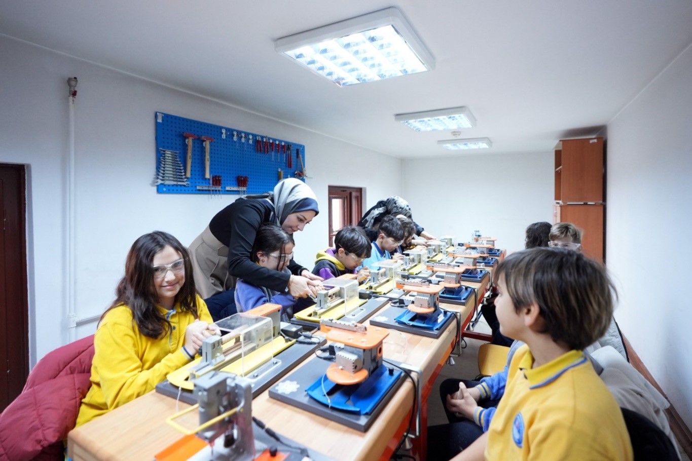 "Kütüphanelerdeyiz" etkinliğiyle öğrenciler, kütüphanelerde bilgi ve beceri kazanıyor