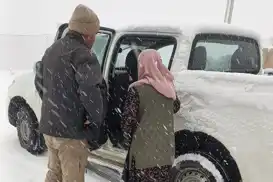 Batman'da mahsur kalan hastalar kurtarıldı