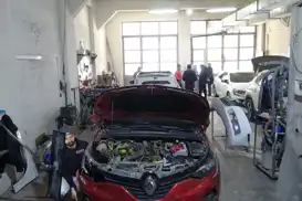 Yağışlar kazaları artırdı, kaportacılar taleplere yetişemiyor