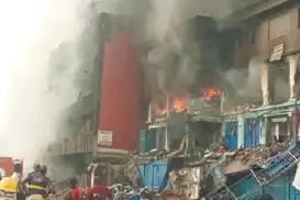 لە نێجیریا لە ناو باڵەخانەیەکدا ئاگر دەرکەوت: ٥ کوژراو و ١٢ بریندار