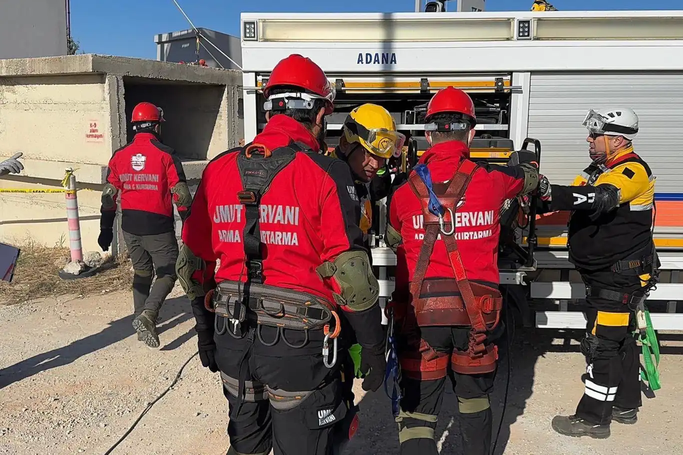 Umut Kervanı Adana ekibi deprem tatbikatında görev aldı