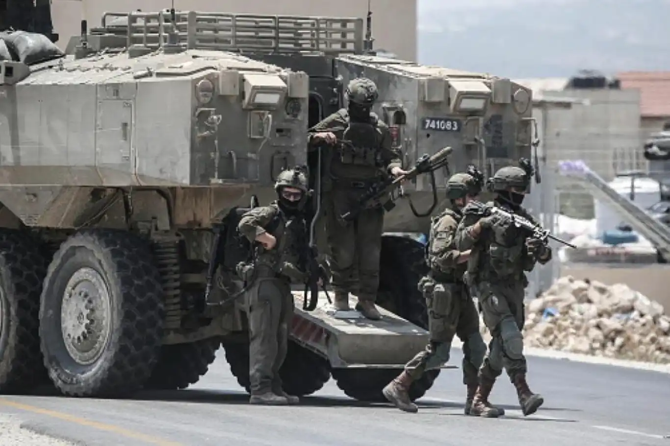 الضفة الغربية..الاحتلال يستأنف هدم المنازل بمخيم نور شمس