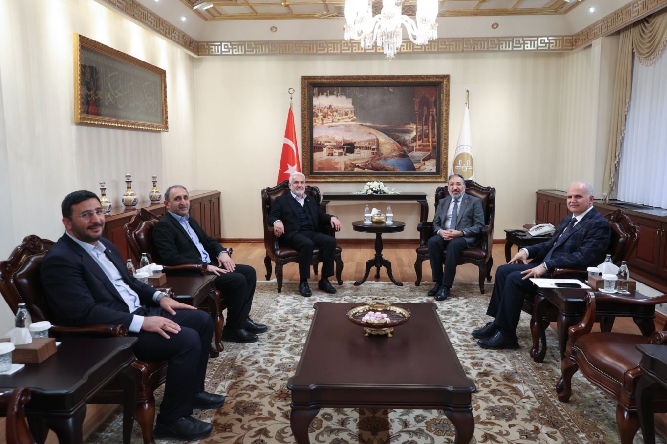 HÜDA PAR Genel Başkanı Yapıcıoğlu'ndan Diyanet İşleri Başkanı Arpaguş'a ziyaret