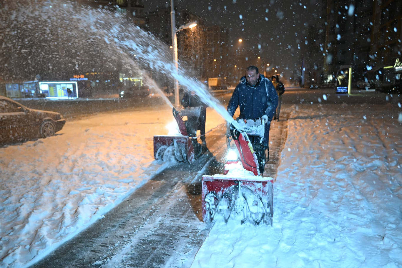 Belediye Başkanı Geçit, karla mücadele çalışmalarını yerinde inceledi