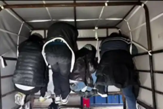 Hatay’da 6 düzensiz göçmen yakalandı: 3 organizatör tutuklandı