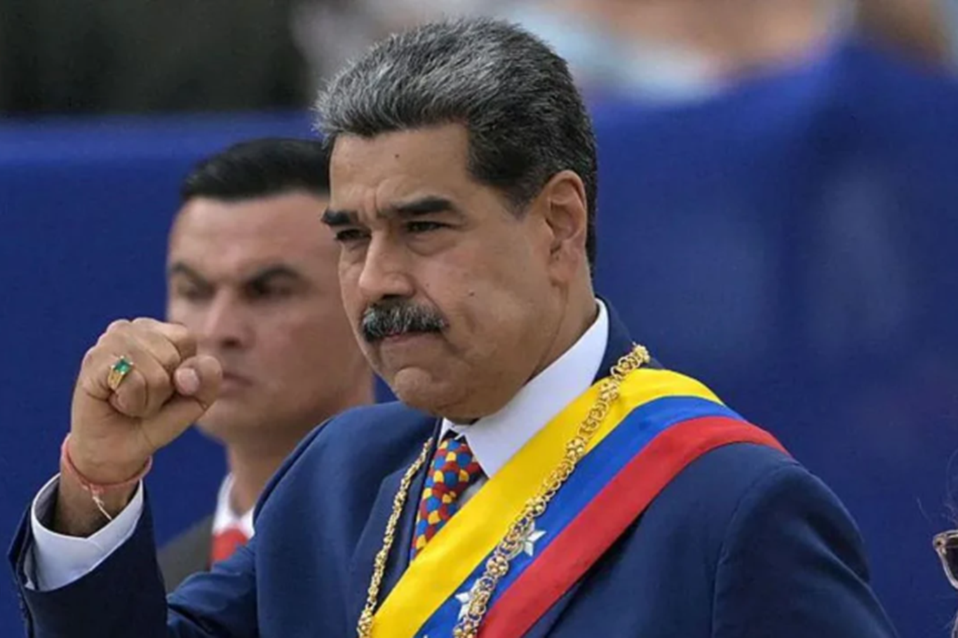 Maduro'dan "Trump görüşmesi" yorumu: Diyalog kapısını araladı