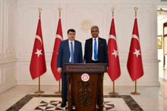 Sri Lanka’nın yeni Ankara Büyükelçisi’nden Ankara Valisi Şahin’e nezaket ziyareti